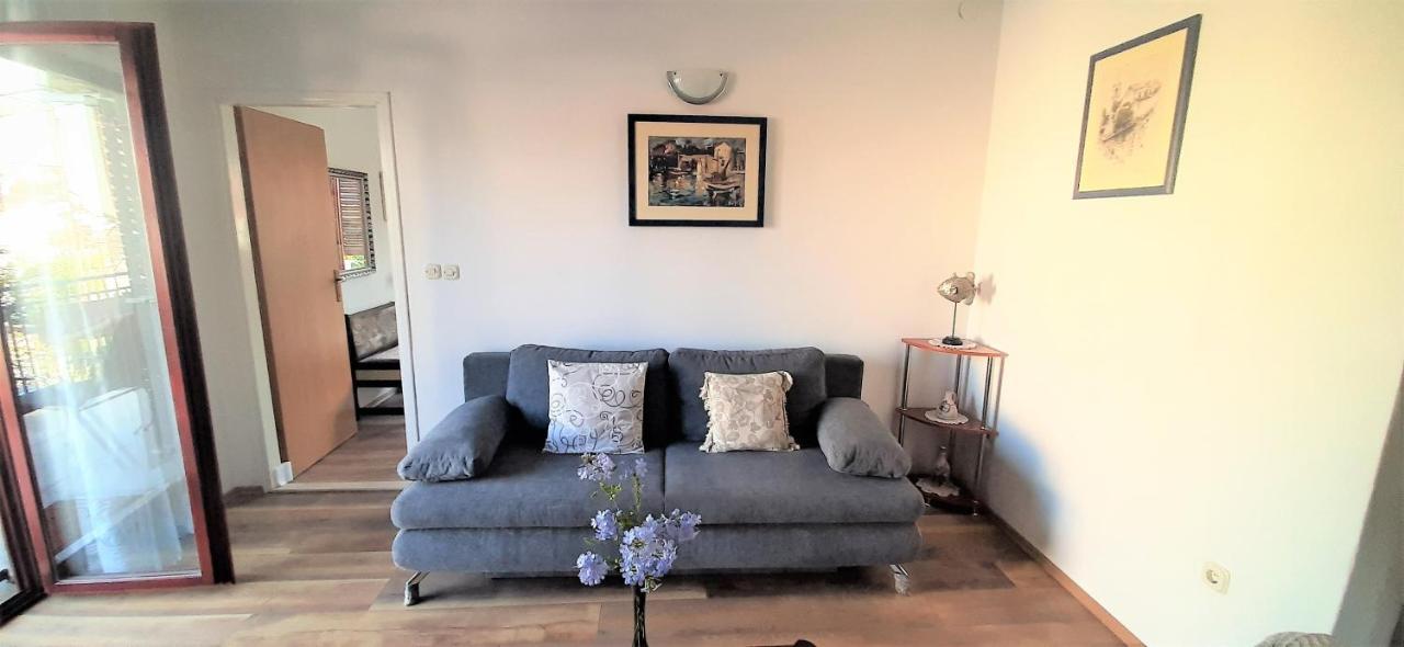Apartments Figos Trogir Ngoại thất bức ảnh