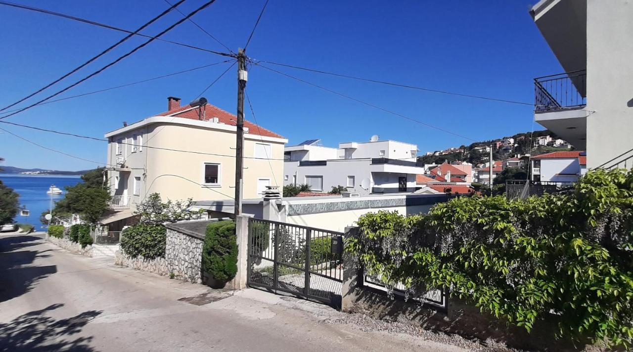 Apartments Figos Trogir Ngoại thất bức ảnh