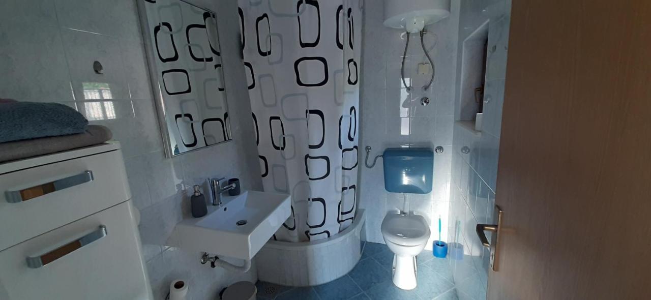 Apartments Figos Trogir Ngoại thất bức ảnh