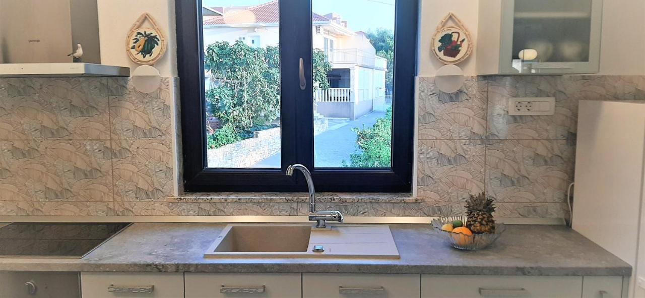 Apartments Figos Trogir Ngoại thất bức ảnh
